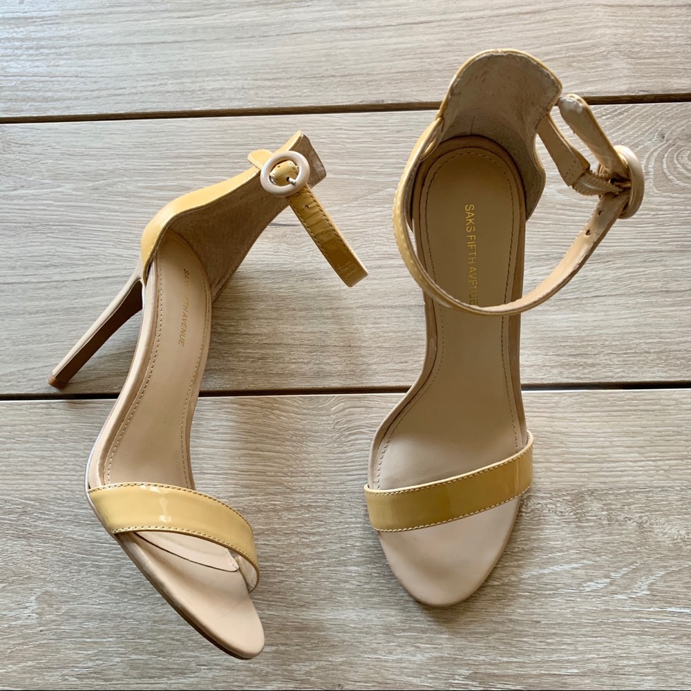 Saks Fifth Ave nude sandal heel